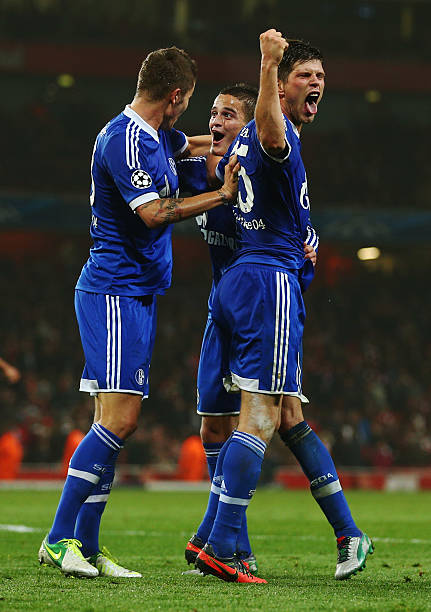 由於場上位 由於場上位