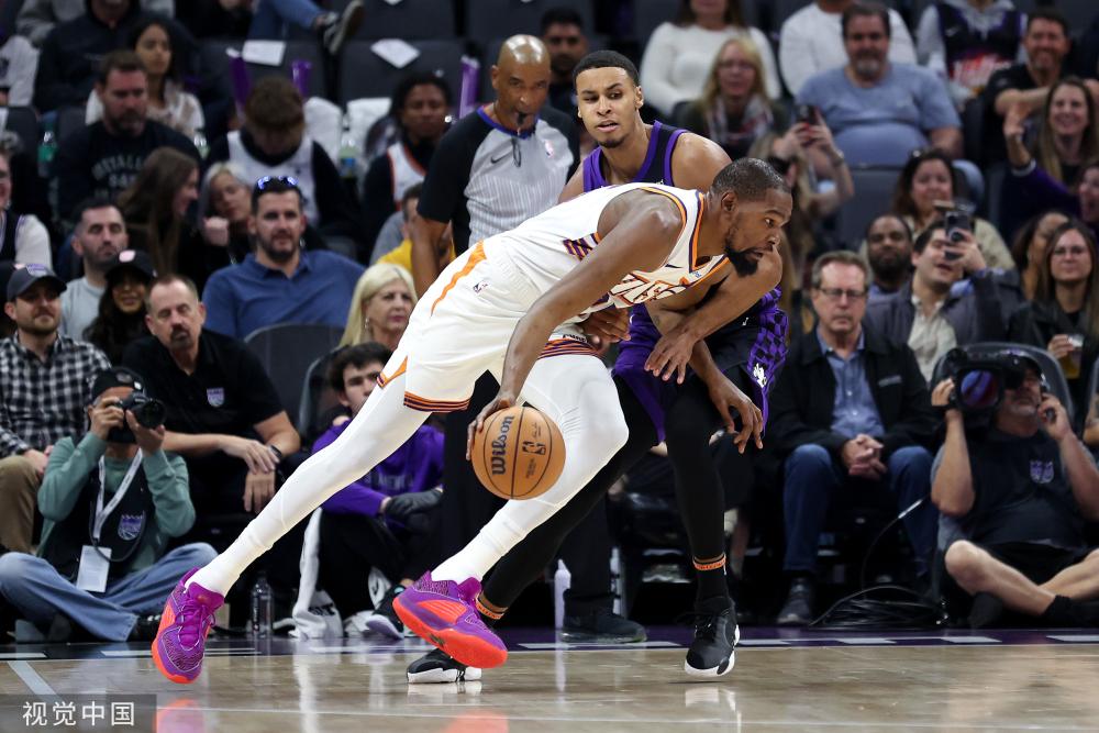 会上崭露头 会上崭露头