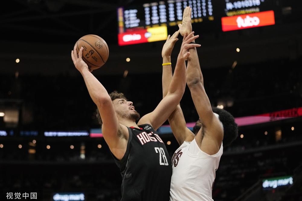 阿莫林凭借 阿莫林凭借